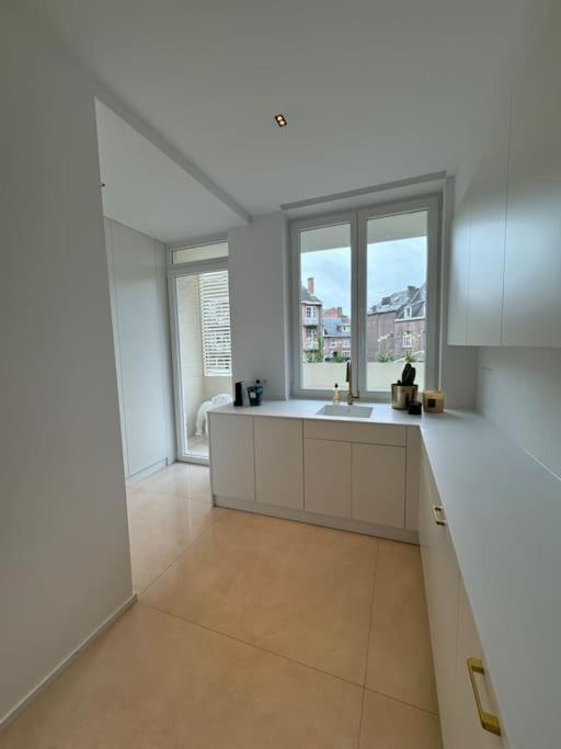 Appartement Neuf En Plein Centre Namur Luaran gambar